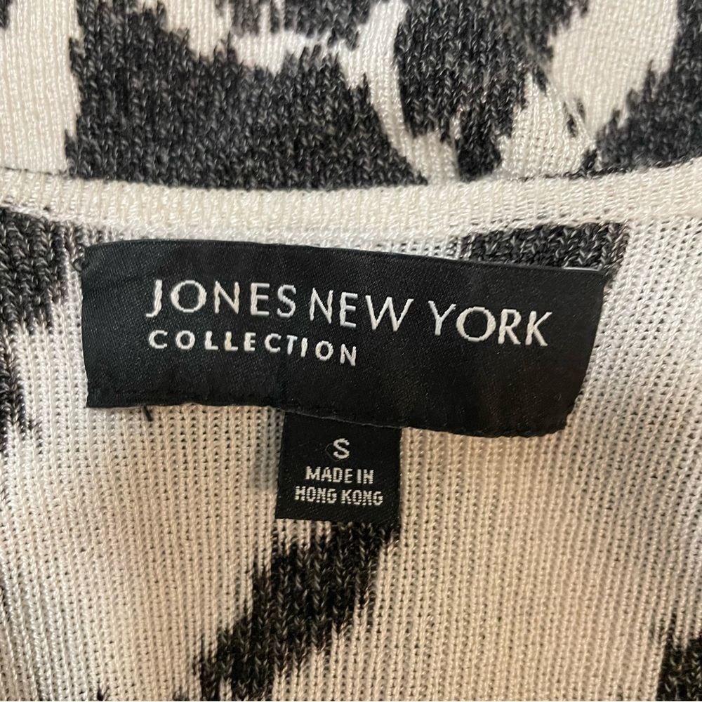 Jones New York Black and Cream Cardigan with Waterfall Front - Picture 10 of 10